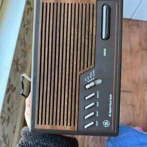 Working Vintage 1990’s GE alarm clock